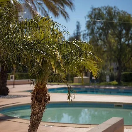 Da Rocha Retreat