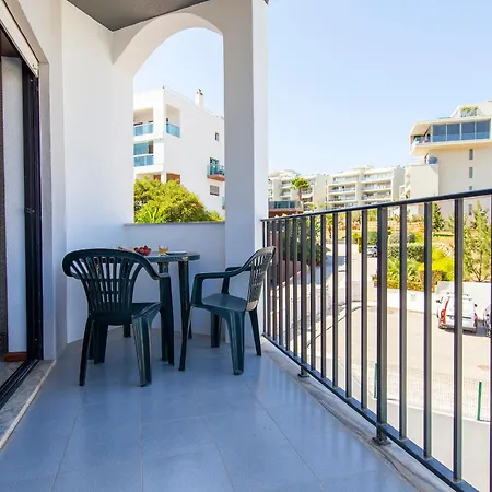 Apartment Da Rocha Retreat Portimao